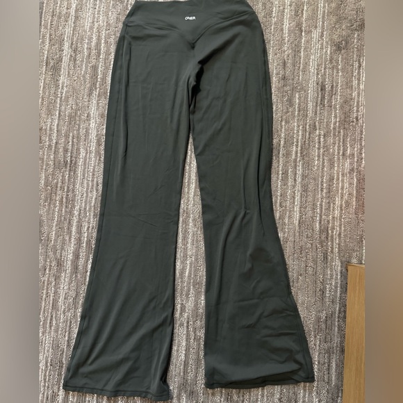 Oner Active Pants - Oner Active SOFTMOTION™ FLARED PANTS WITH WHITE LOGO